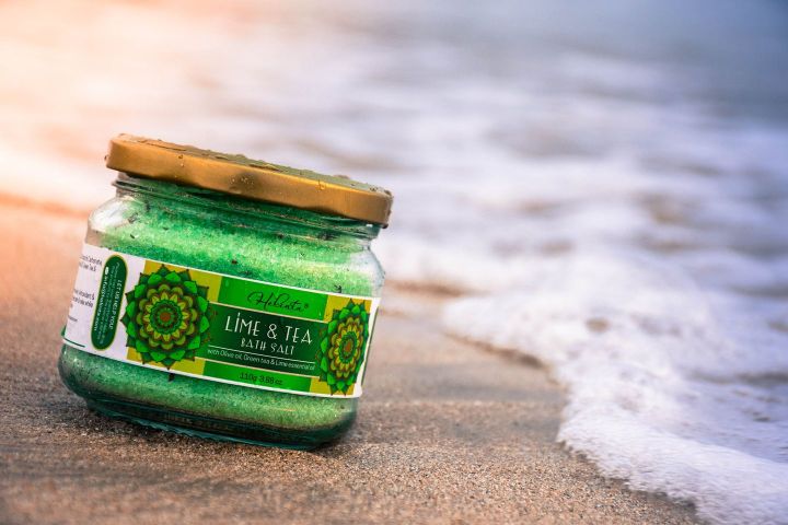 Helinta%20Lime%20Tea%20Bath%20Salt%20400%20G%20Bathing%20Salt%20for%20Soaking%20Foot%20Bath%20Salt%20-%20Image%204