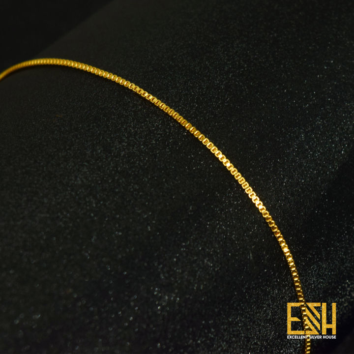 Gold%20plated%2018/24%20Inch%20Short%20Box%20Chain%2001MM%20With%20Small%20Star%20Sun%20Theme%20Pendant%20-%20Image%203