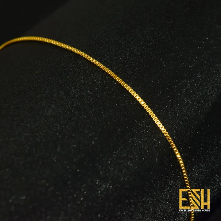 Gold%20plated%2018/24%20Inch%20Short%20Box%20Chain%2001MM%20With%20Small%20Star%20Sun%20Theme%20Pendant%20-%20Image%203