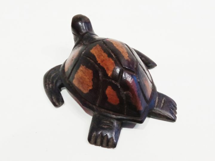 Wood Carved Turtle Figurine (Small)