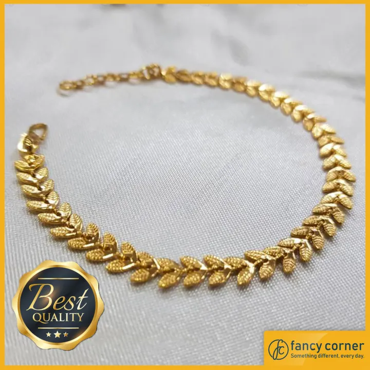 Gold%20bracelet%20Fashion%20Fashionable%20and%20Stylish%20Design%20Gold%20Plated%20Guarantee%20bracelet%20for%20Women%20-%20Image%203