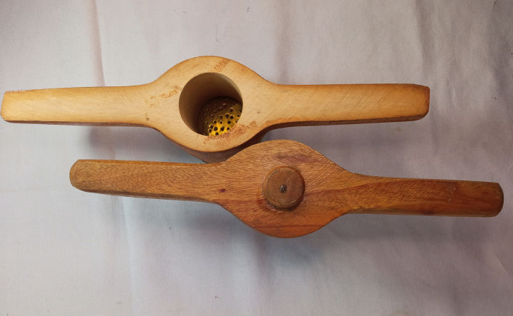 Wooden%20string%20hopper%20maker%20-%20Image%204