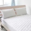 Mattress Protector (72 x 72")  Waterproof. 