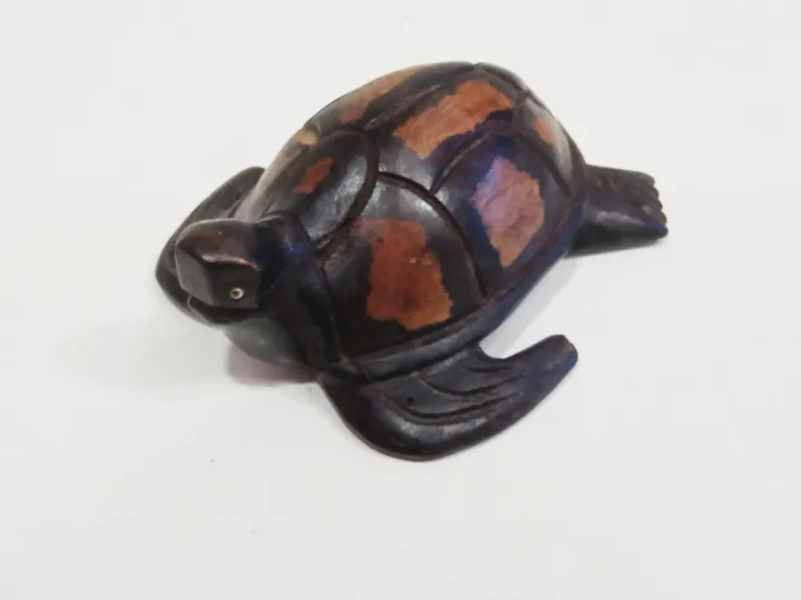 Wood%20Carved%20Turtle%20Figurine%20(Small)%20-%20Image%203