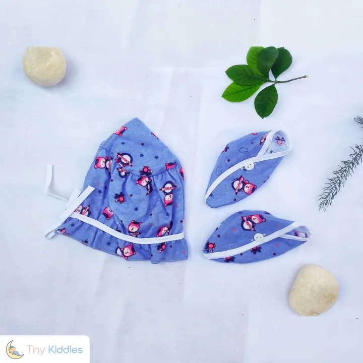Newborn Baby Flannel Socks & Cap 02 Sets 100% Cotton [Hospital List Item]