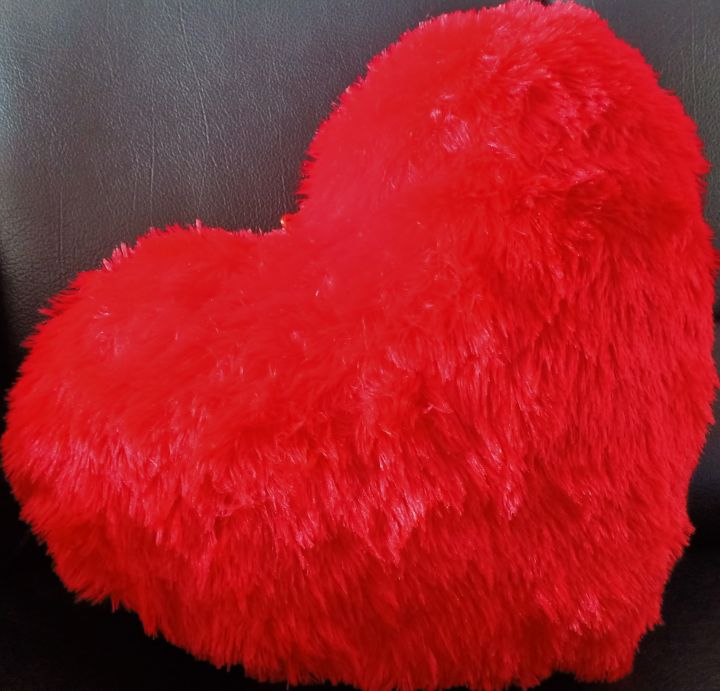 Heart pillow online best sale