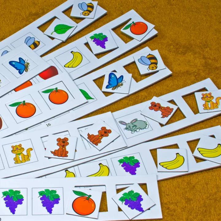 Pattern%20Making%20-%20Pink%20Hippo%20-%20Children%20Educational%20Activity%20Pack%20-%20Image%204