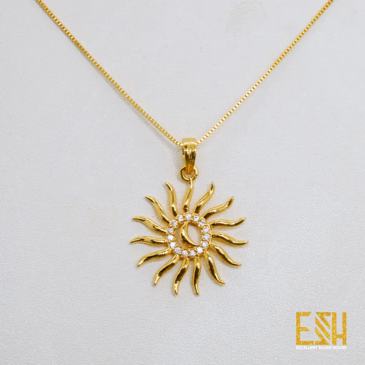 Gold%20Plated%20Guaranteed%2001MM%20New%20Trend%20Stylish%20Box%20Chain%2018%20Inch%20Short%20Beautiful%20Design%20With%20New%20Sun%20Theme%20Fixed%20Stone%20Pendant%20-%20Image%203