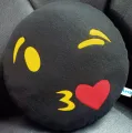 EMOJI PILLOW. 