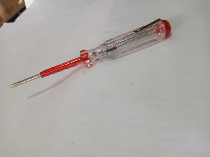 Small%20Voltage%20detecting%20tester%20-%20Image%202