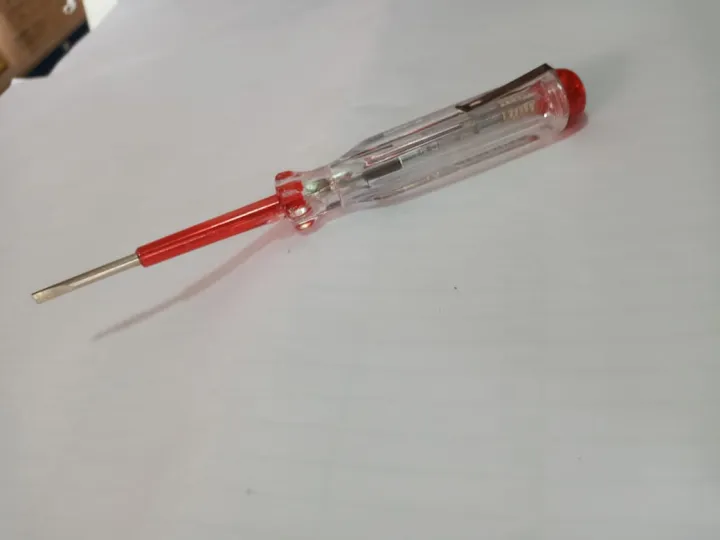 Small%20Voltage%20detecting%20tester%20-%20Image%202