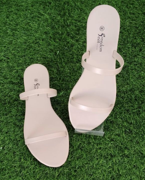 Ladies%20Flat%20Slipper%20Slides%20/%20Flip%20Flops%20/%20House%20Slippers%20-%20Image%202