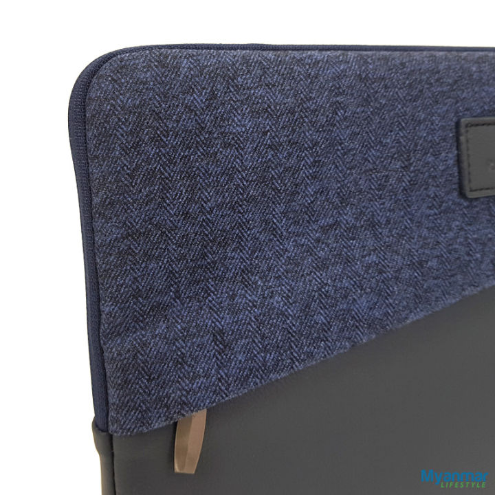 Laptop%20Sleeve%20%E2%80%93%20Rivacase%20%E2%80%93%20Egmont%20Series%20-%20Image%207