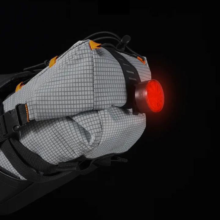 Water-Resistant%20Bikepacking%20Saddle%20Bag%20%E2%80%93%20West%20Biking%20-%20Image%208