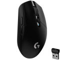 Logitech G305 LIGHTSPEED Wireless Gaming Mouse. 