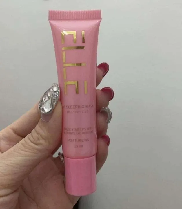 Elle%20lip%20serum%20-%20Image%204