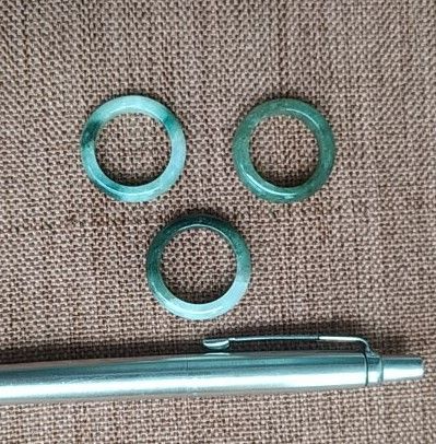 Jade finger ring 3 pcs set, ကျောက်စိမ်းလက်စွပ် ၃ ကွင်း
