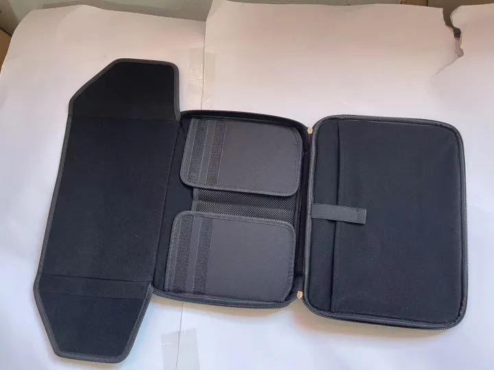 (preorder)Laptop%20Sunshade,%20Computer%20Privacy%20Cover,%20Foldable%20Portable%20Protective%20Case%20-%20Image%208