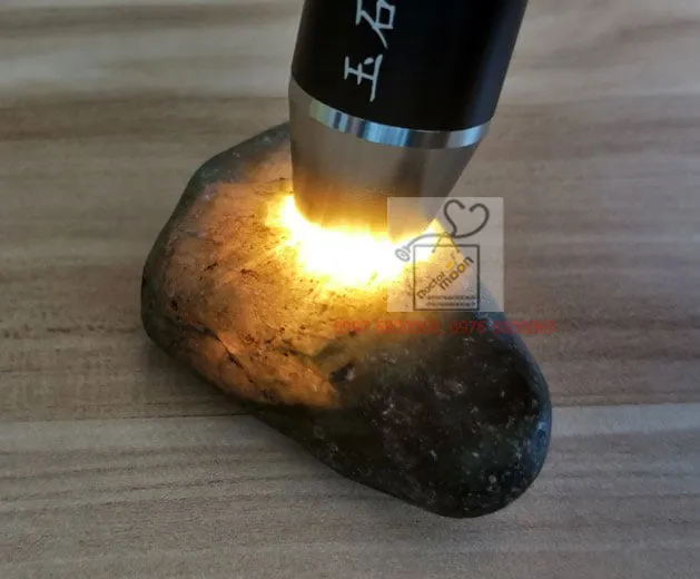 3%20in%201%20UV%20Flashlight%20-%20Image%204
