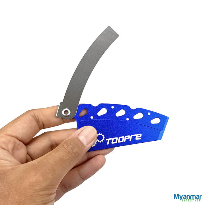 Bicycle%20Disc%20Brake%20Pads%20and%20Rotor%20Alignment%20Tool%20(with%20handle)%20%E2%80%93%20Toopre%20-%20Image%203