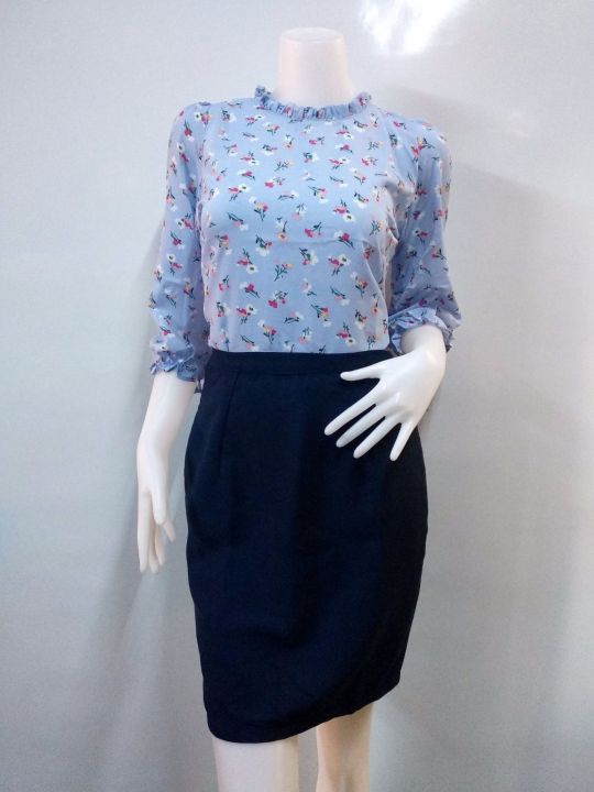 Lady Blouse Collection- Seamlessly Weaving Intricate Artistry, Luxurious Fabrics, and Unparalleled Design Innovation