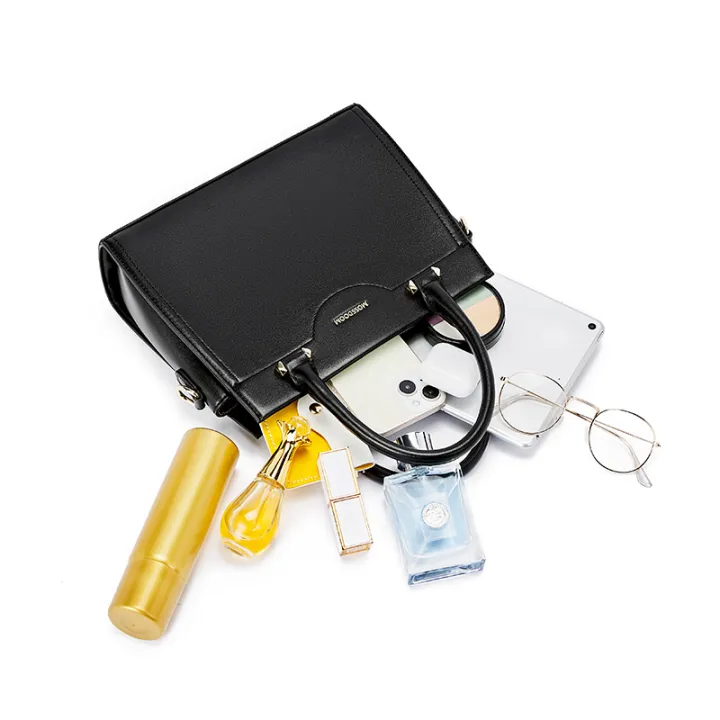 (Preorder)%20MOSSDOOM%20Crossbody%20Bag:%20Simple%20and%20Stylish%20for%20Women%20-%20Image%209