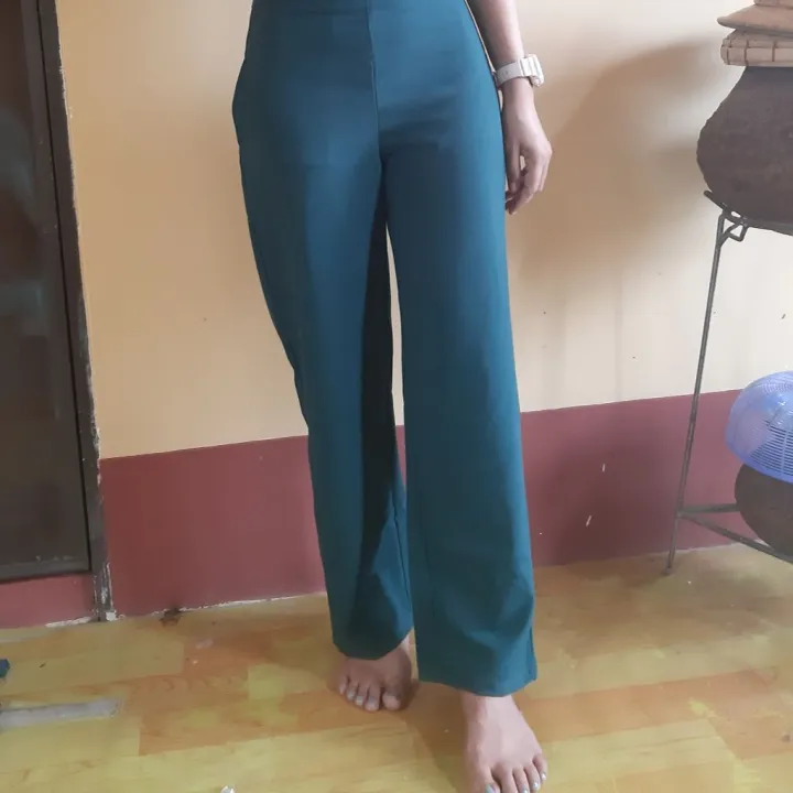 Lady%20fashion%20One%20set%20style%20-%20Image%204