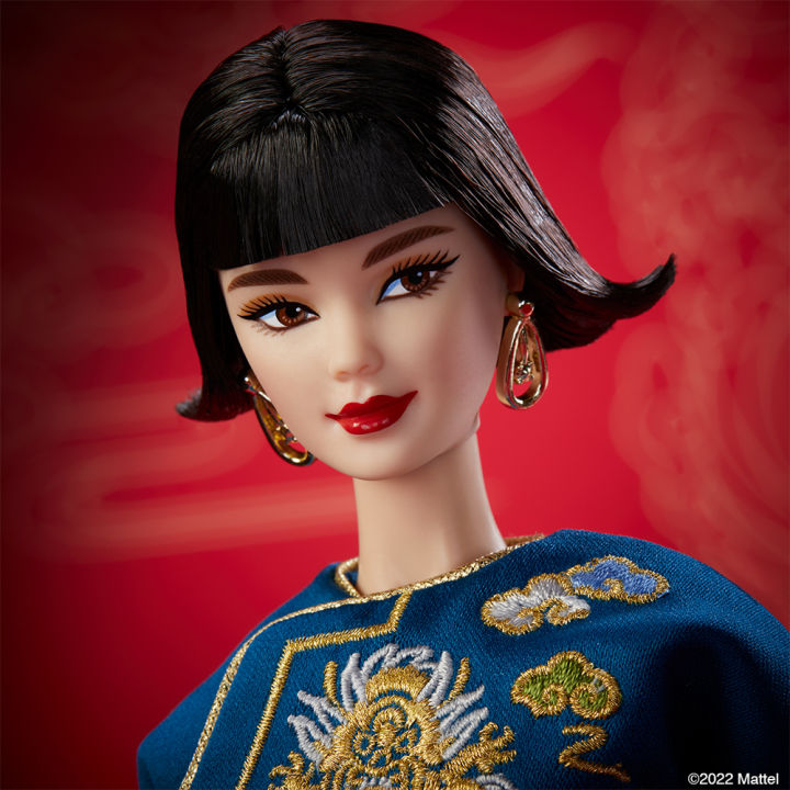 (Preorder)Barbie%20Lunar%20New%20Year%20Doll%20Designed%20by%20Guo%20Pei%20Barbie%20Doll%20Chinese%20New%20Year%20Festival%202023%20by%20Designer%20Guo%20Pei%20(HJX03)%20%E1%80%80%E1%80%9C%E1%80%B1%E1%80%B8%E1%80%80%E1%80%85%E1%80%AC%E1%80%B8%E1%80%85%E1%80%9B%E1%80%AC%E1%80%A1%E1%80%9B%E1%80%AF%E1%80%95%E1%80%BA%C2%A0%20-%20Image%205