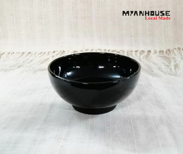 ယွန်းအနက်ထည်ပန်းကန်လုံး (Black Lacquered Mini Bowl) (D-10 cm x H - 5 cm)