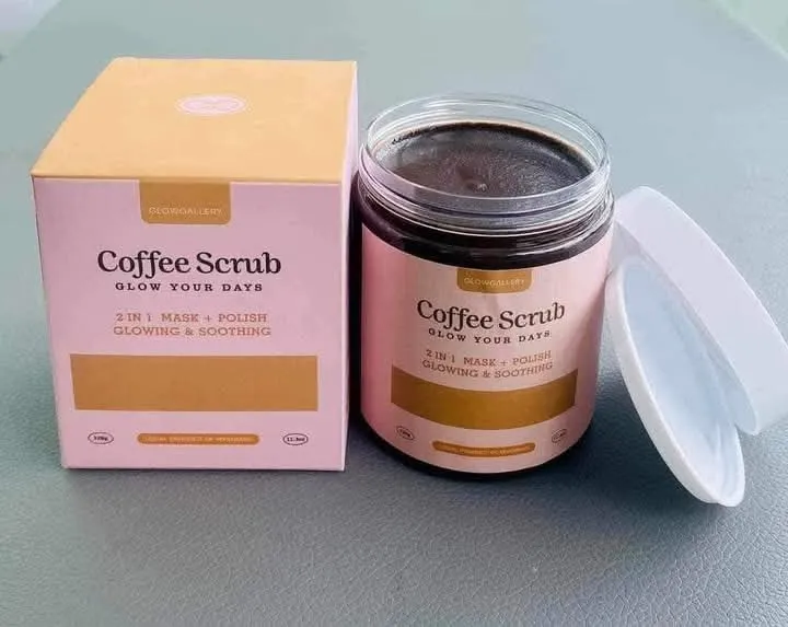 Glow%20Gallery%20Coffee%20Scrub%20-%20Image%203