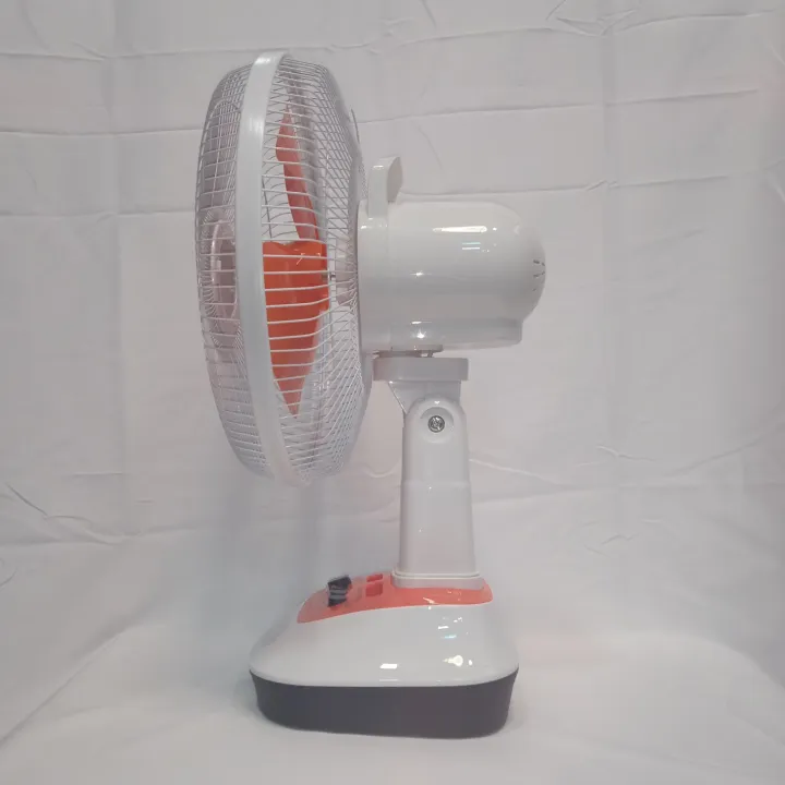 FUSU%20Rechargeable%20Desk%20Fan%20-%20Image%203