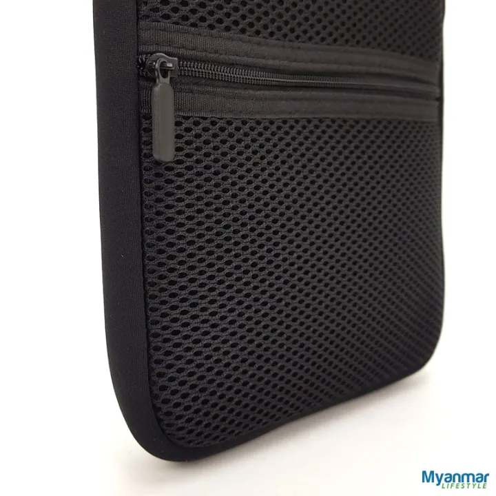 Organizer%20Pouch%20%E2%80%93%20Rivacase%20-%20Image%207