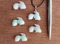 Fish pendant jade, ကျောက်စိမ်းငါး ဆွဲသီး. 