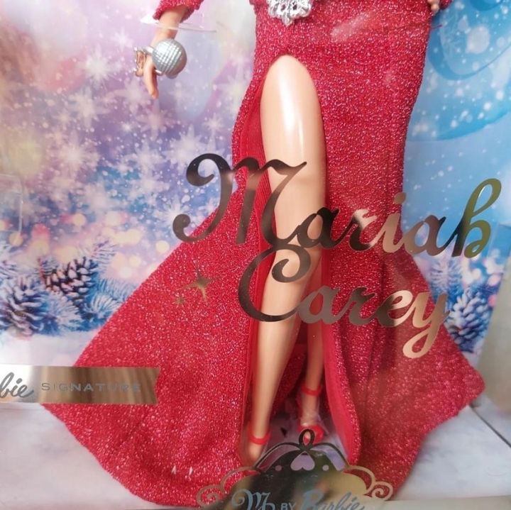 (Preorder)Barbie%20Signature%20Mariah%20Carey%20Doll%20Barbie%20Signature%20Holiday%20Mariah%20Carey%20Doll%20HJX17%20%E1%80%80%E1%80%9C%E1%80%B1%E1%80%B8%E1%80%80%E1%80%85%E1%80%AC%E1%80%B8%E1%80%85%E1%80%9B%E1%80%AC%E1%80%A1%E1%80%9B%E1%80%AF%E1%80%95%E1%80%BA%20-%20Image%205