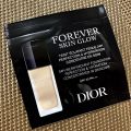 Dior Forever Skin Glow Foundation Sample(0.7ml). 