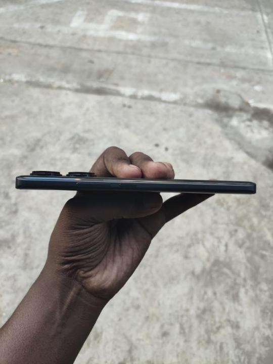 Redmi%20Note13pro%20plus%20-%20Image%208