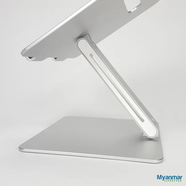 Height%20Adjustable%20Laptop%20Stand%20-%20UPERGO%20-%20Image%207
