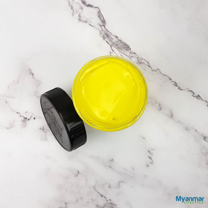 Lemon%20Yellow%20%E2%80%93%20300ml%20%E2%80%93%20Acrylic%20Paint%20%E2%80%93%20Mont%20Marte%20-%20Image%203