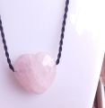 Rose Quartz Heart shape pendant,  ပန်းရောင် သလင်းကျောက် အသဲပုံ ဆွဲသီး၊. 