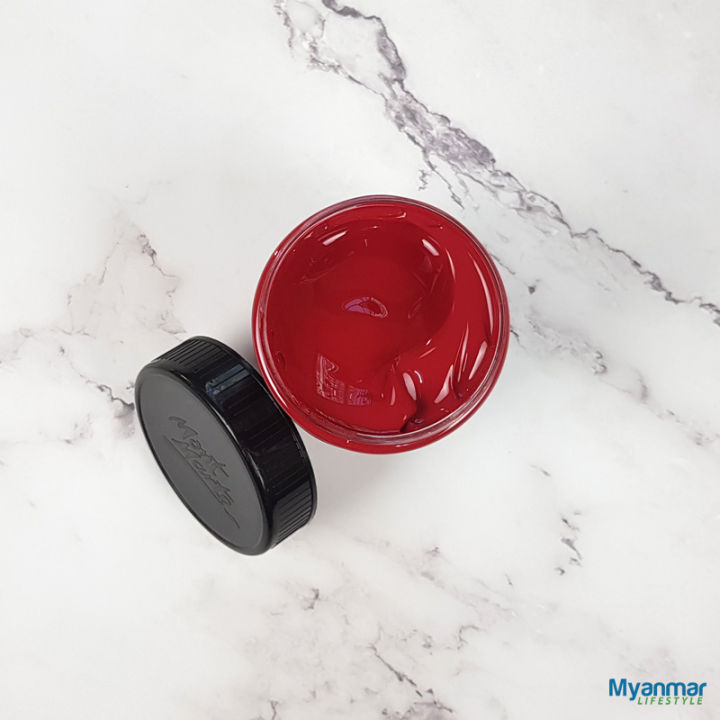 Crimson%20%E2%80%93%20300ml%20%E2%80%93%20Acrylic%20Paint%20%E2%80%93%20Mont%20Marte%20-%20Image%203