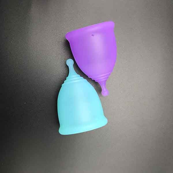Anytime%20Women%20%20Silicone%20Anti%20Leakage%20Menstrual%20Period%20Cup%20S%20purple%20-%20Image%206