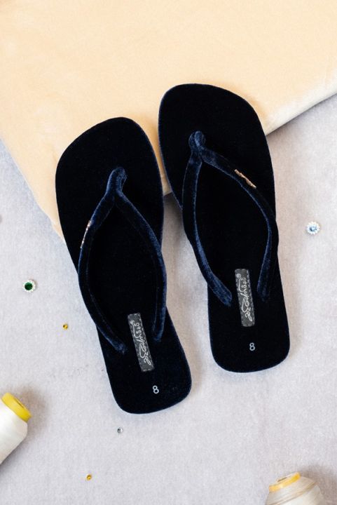 Lady%20Slipper%20%E1%80%86%E1%80%84%E1%80%BA%E1%80%95%E1%80%B1%E1%80%AB%E1%80%80%E1%80%BA%20F621%20-%20Image%204