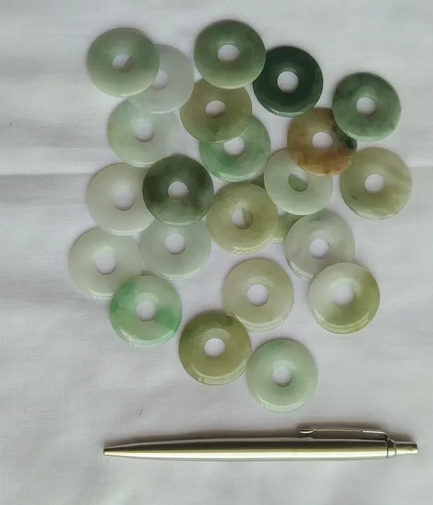 Jade%20circle%20pendant,%20%20%E1%80%80%E1%80%BB%E1%80%B1%E1%80%AC%E1%80%80%E1%80%BA%E1%80%85%E1%80%AD%E1%80%99%E1%80%BA%E1%80%B8%20%E1%80%A1%E1%80%9D%E1%80%AD%E1%80%AF%E1%80%84%E1%80%BA%E1%80%B8%E1%80%95%E1%80%AF%E1%80%B6%E1%80%86%E1%80%BD%E1%80%B2%E1%80%9E%E1%80%AE%E1%80%B8%E1%81%8A%20-%20Image%209