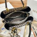 Chen Diaolun Handbag. 