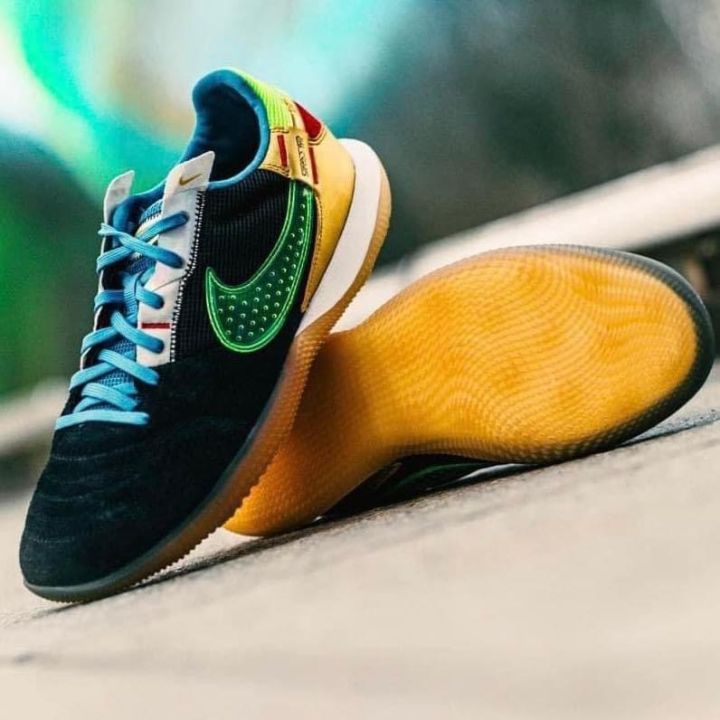 Nike%20Street%20Gato%20Futsal%20Shoe%20-%20Image%207