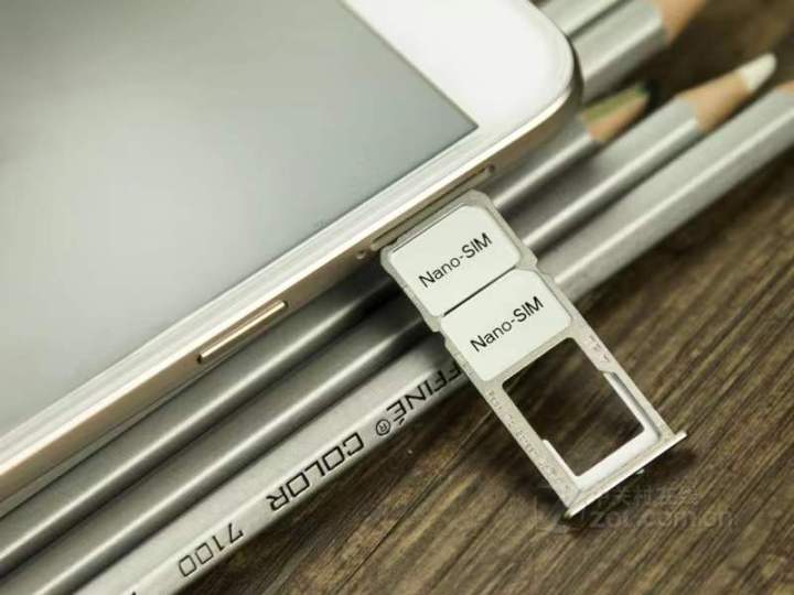 OPPO%20A57,%20Ram%203GB+%20Rom%2032GB;%204G%20LTE;%20Fingerprint;%20Camera%20Rear%2016MP+%20Front%2013MP%20;%202900%20mAh,%20Warranty%20Service%20-%20Image%206