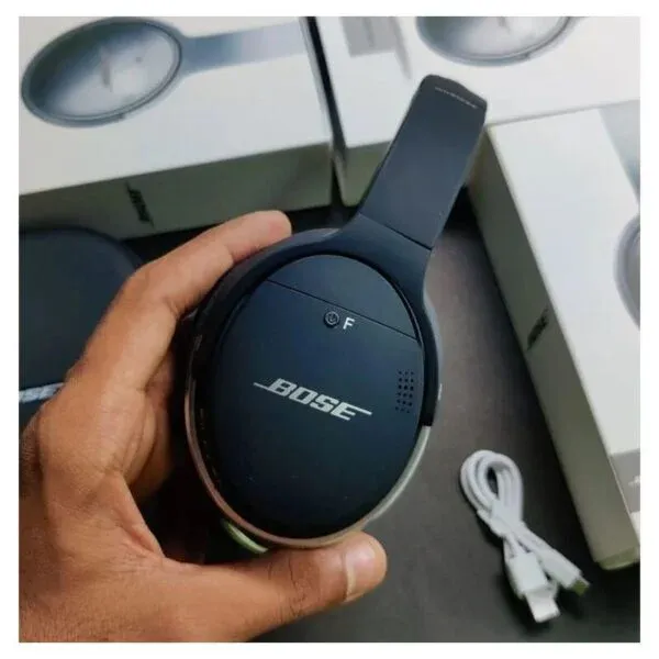 Bose%20QuietComfort%2035%20II%20Wireless%20Bluetooth%20Headphones%20Wireless%20Headphones%20Bluetooth%20Earphones%20HiFi%20Music%20with%20Mic%20(First%20Copy)%20-%20Image%205