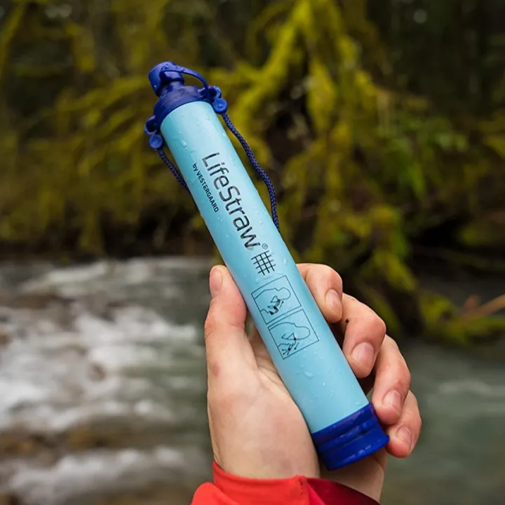 LifeStraw%20Personal%20Water%20Filter%20for%20Hiking,%20Camping,%20Travel,%20and%20Emergency%20Preparedness%20-%20Image%205