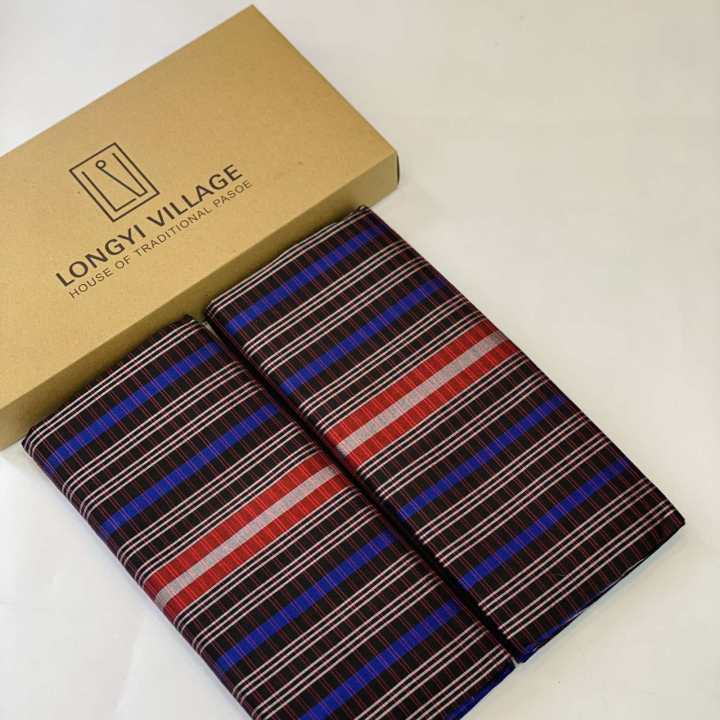 Longyi Village အားမာန်ချီပုဆိုး