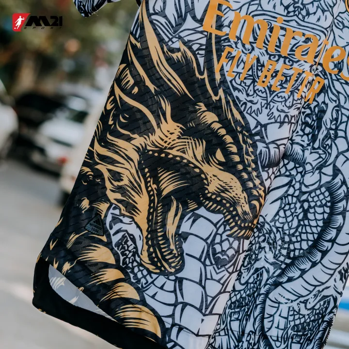 Real%20Madrid%20Dragon%20Special%20Edition%20Player%20Jersey%2023/24%20(White)%20-%20Image%203